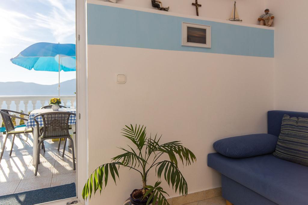 Apartments Juras Brzac Exterior foto